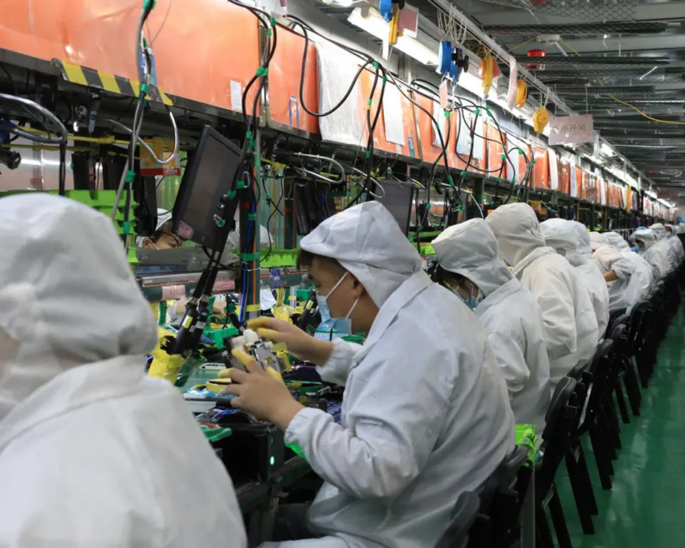 Foxconn Enhances Production Efficiency and Cuts Costs with Seuic's Scanning Solution Brief Introduction of Foxconn