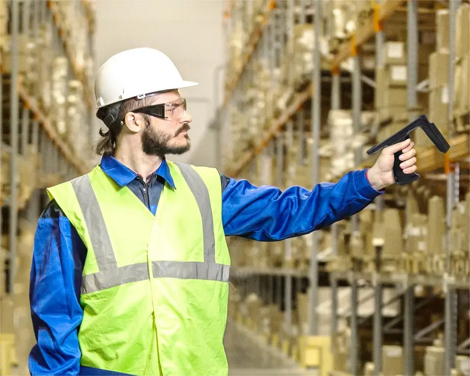 AUTOID UTouch RFID reader makes warehouse management more efficient and easier!