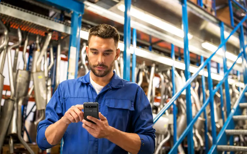 Real-Time Control for Lean Collaboration