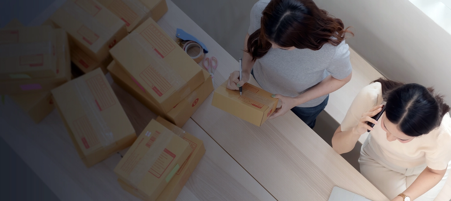 E-commerce Logistics Solutions:
