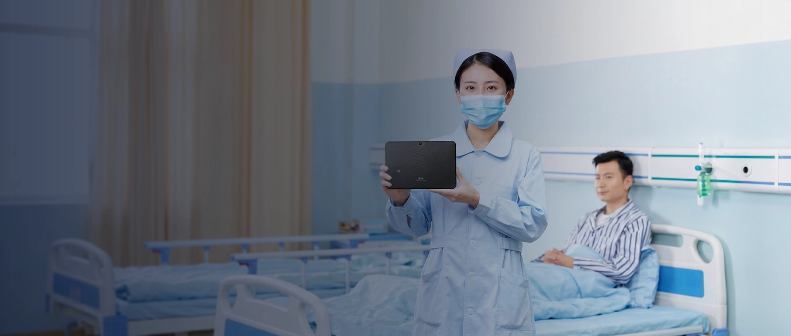 End Imaging Delays: 5G Medical 
Tablet Delivers InstantImages for 
Seuic Mobile Rounds