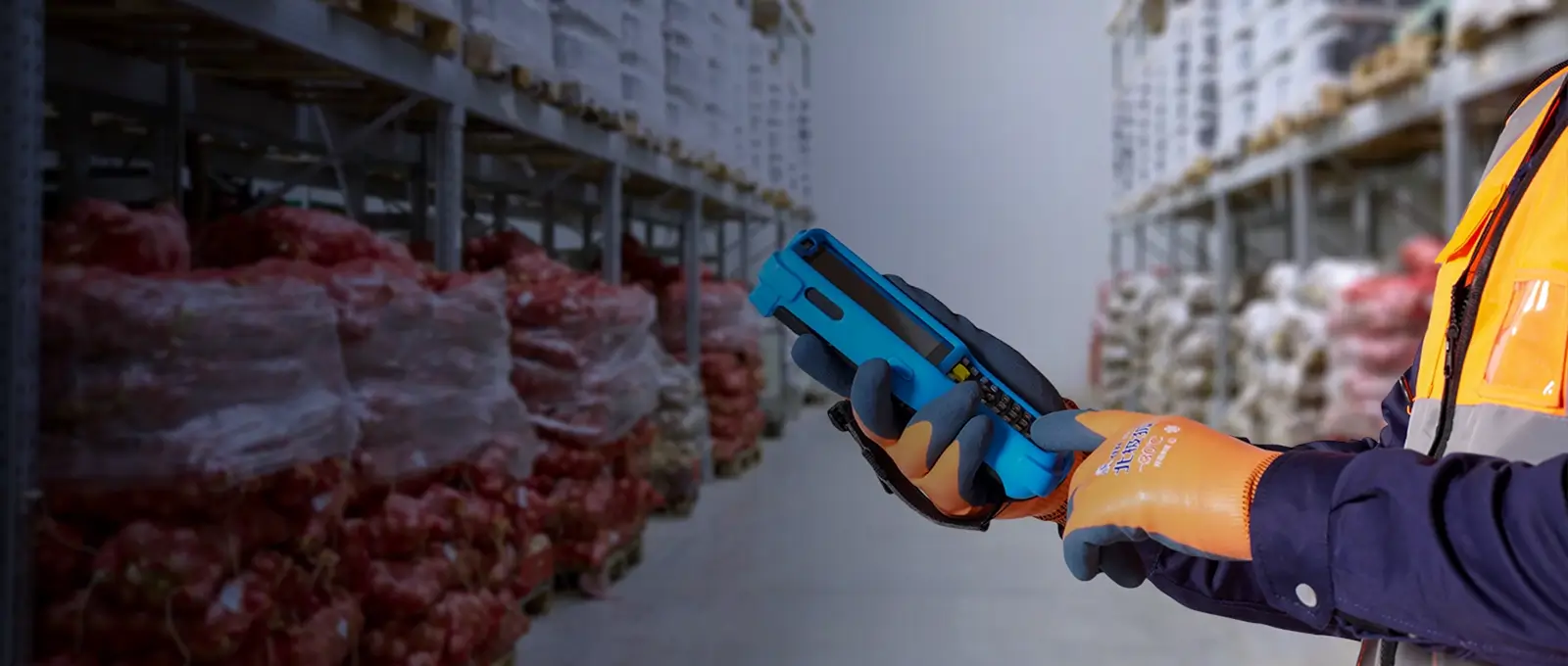 5x Consecutive Award Winner: 
AUTOID Q7-(Cold) Supports -20°C 
Cold Chain for Logistics Firm